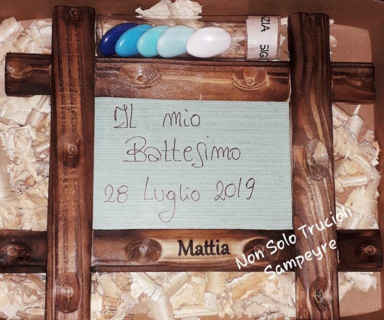 Portafoto in legno personalizzato bomboniere